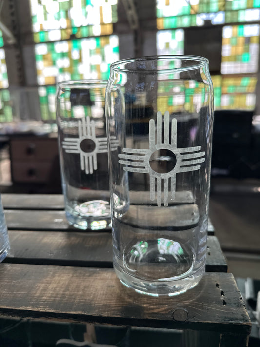 Can shaped beer glass